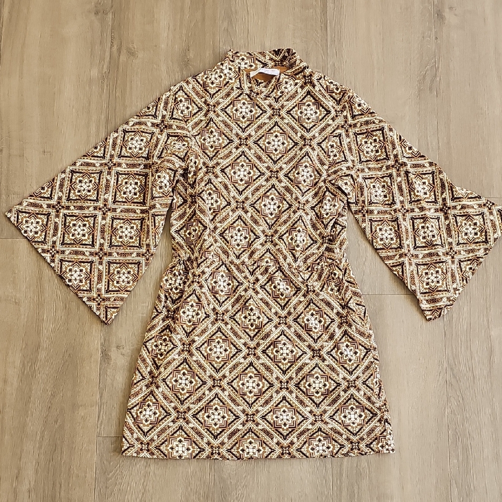 Known Supply Geometric Patterned Dress with Bell Sleeves Size Small